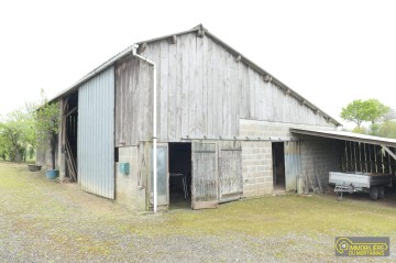 maison de campagne region st cyr du bailleulproposé par l Immobilière du Mortainais