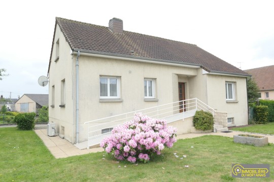 proche commerces de sourdeval