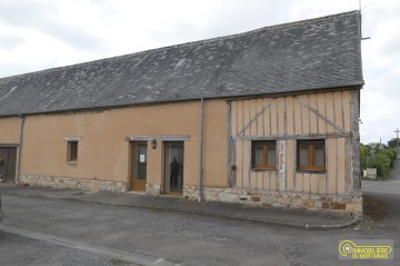 maison de bourg à renoverproposé par l Immobilière du Mortainais