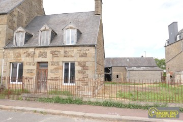 Centre ville de ST HILAIRE - Saint-Hilaire-du-Harcouët