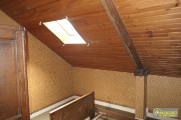 une maison habitable + une à renover avec grand terrainproposé par l Immobilière du Mortainais