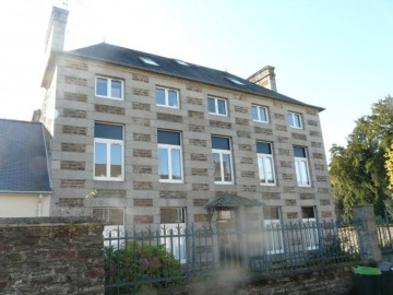 Studio semi meublé - SAINT HILAIRE DU HARCOUET