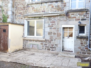 sourdeval - proche commercesproposé par l Immobilière du Mortainais