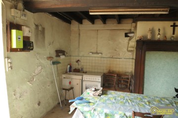 2 maisons a renover a la campagneproposé par l Immobilière du Mortainais