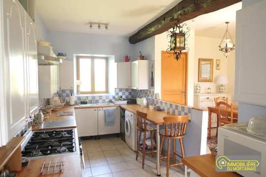 sourdeval - maison avec gîte