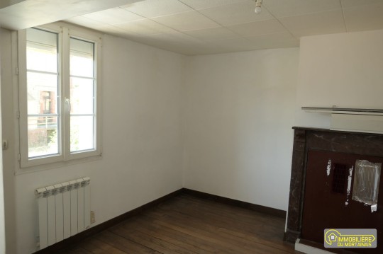 maison avec garage et terrain
