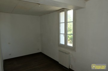 maison avec garage et terrainproposé par l Immobilière du Mortainais