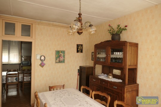 maison de bourg mitoyenne