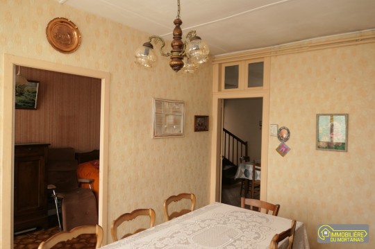 maison de bourg mitoyenne