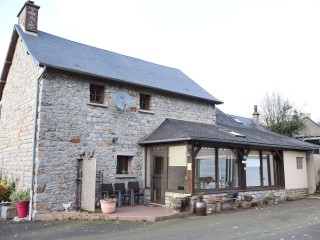 mortain : maison + gteproposé par l Immobilière du Mortainais