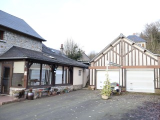 mortain : maison + gteproposé par l Immobilière du Mortainais