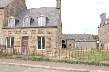 Centre ville de ST HILAIRE - SAINT HILAIRE DU HARCOUET