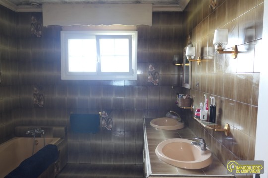 a 5 min de saint hilaire du harcouet